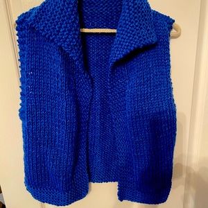 New, comply, striking royal blue ladies top